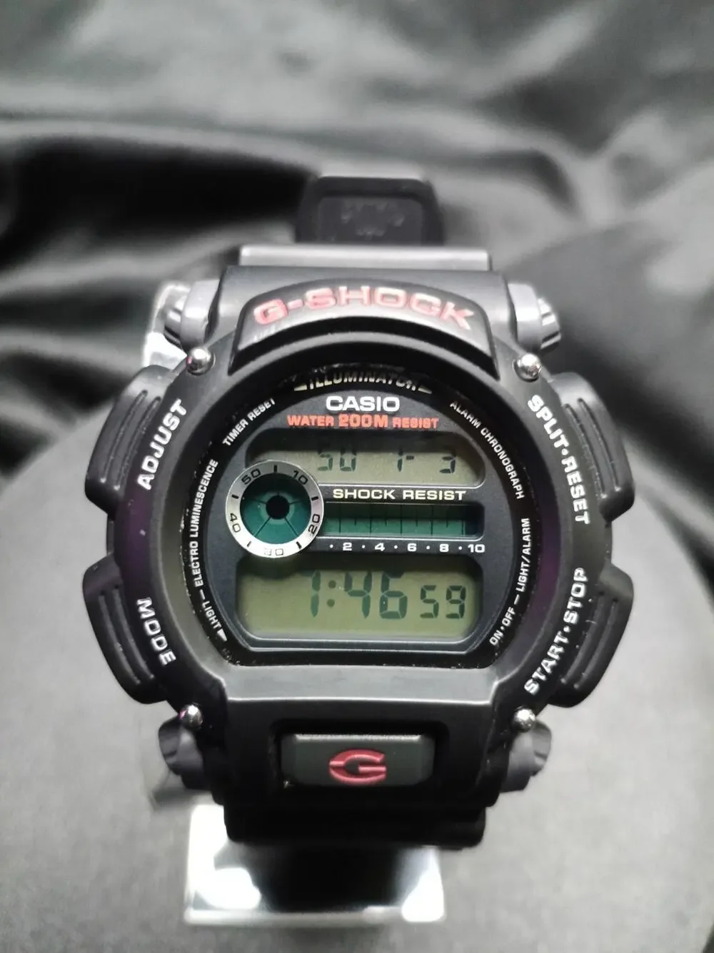 Casio G-Shock DW9052-1V 200M WR 24HR Stopwatch Black Resin Band Watch 9052 SERIE